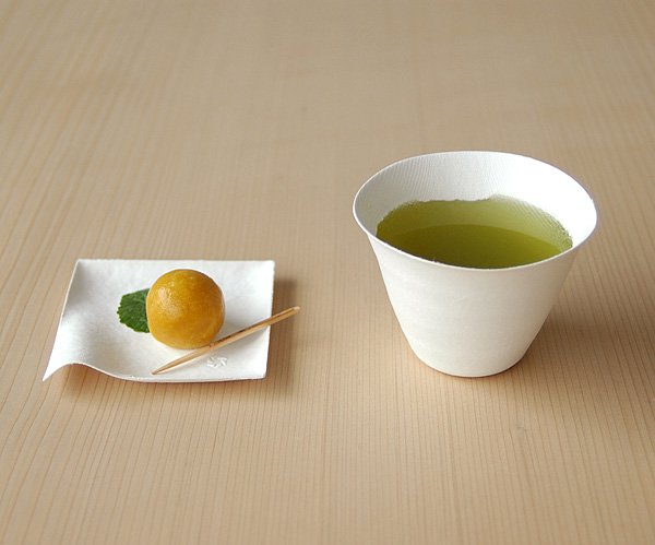 WASARA Kaku Small Square Plate Set