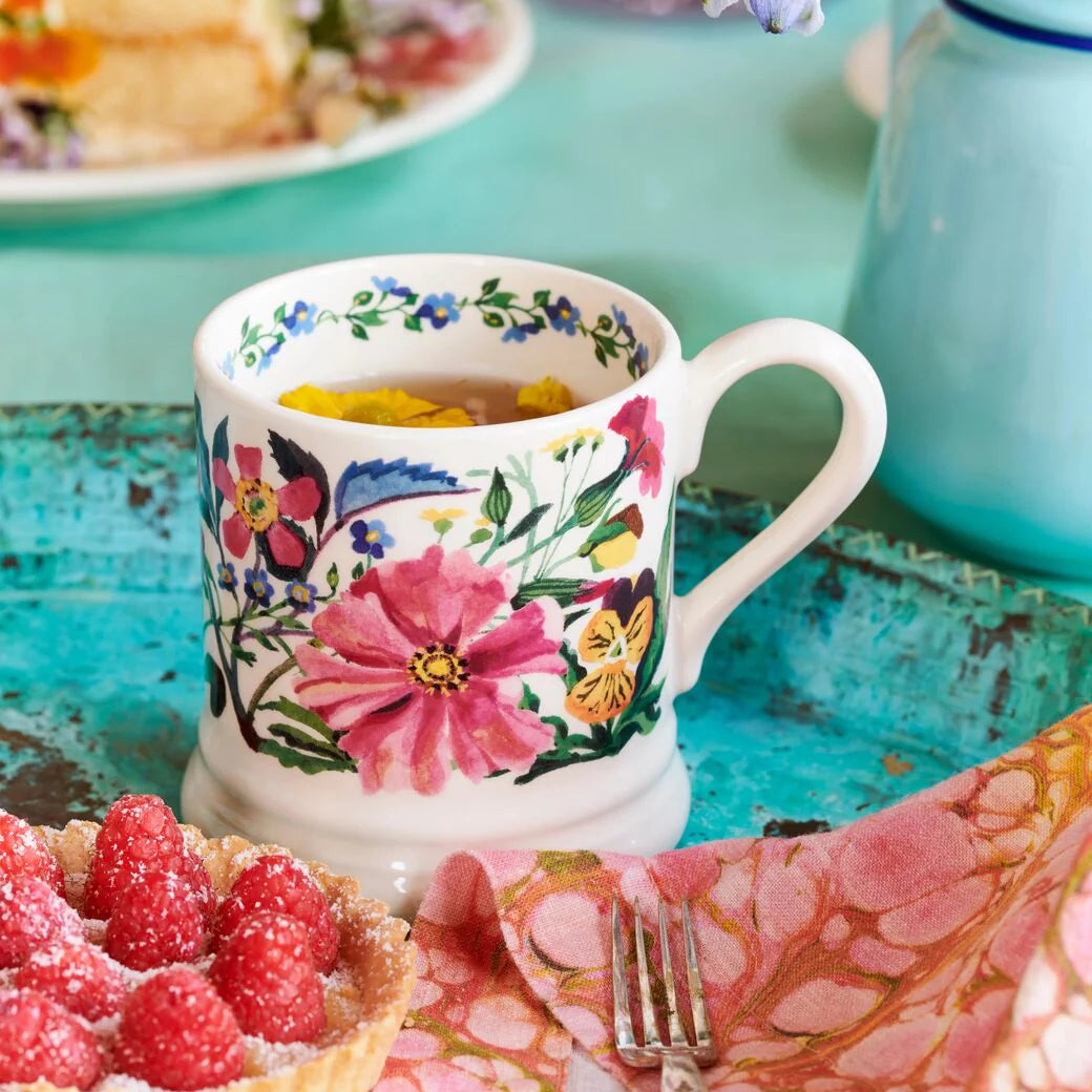 Garden Flowers 1/2 Pint Mug