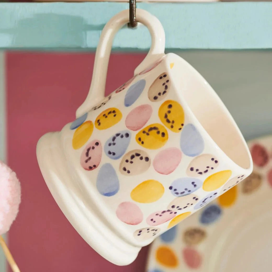 Mini Eggs 1/2 Pint Mug