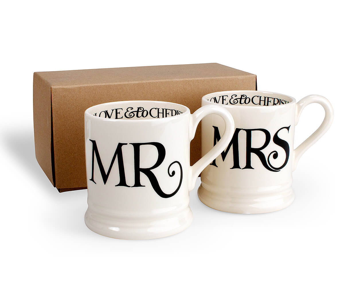 Black Toast Mr & Mrs 1/2 Pint Mug Set (Gift Boxed)-Emma Bridgewater-Emma Bridgewater Pottery-USA